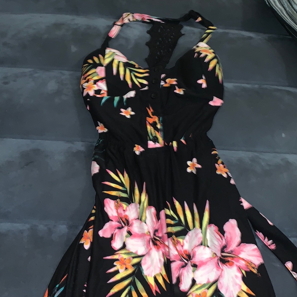 Women’s romper jumpsuit size xs / pants brand new never worn